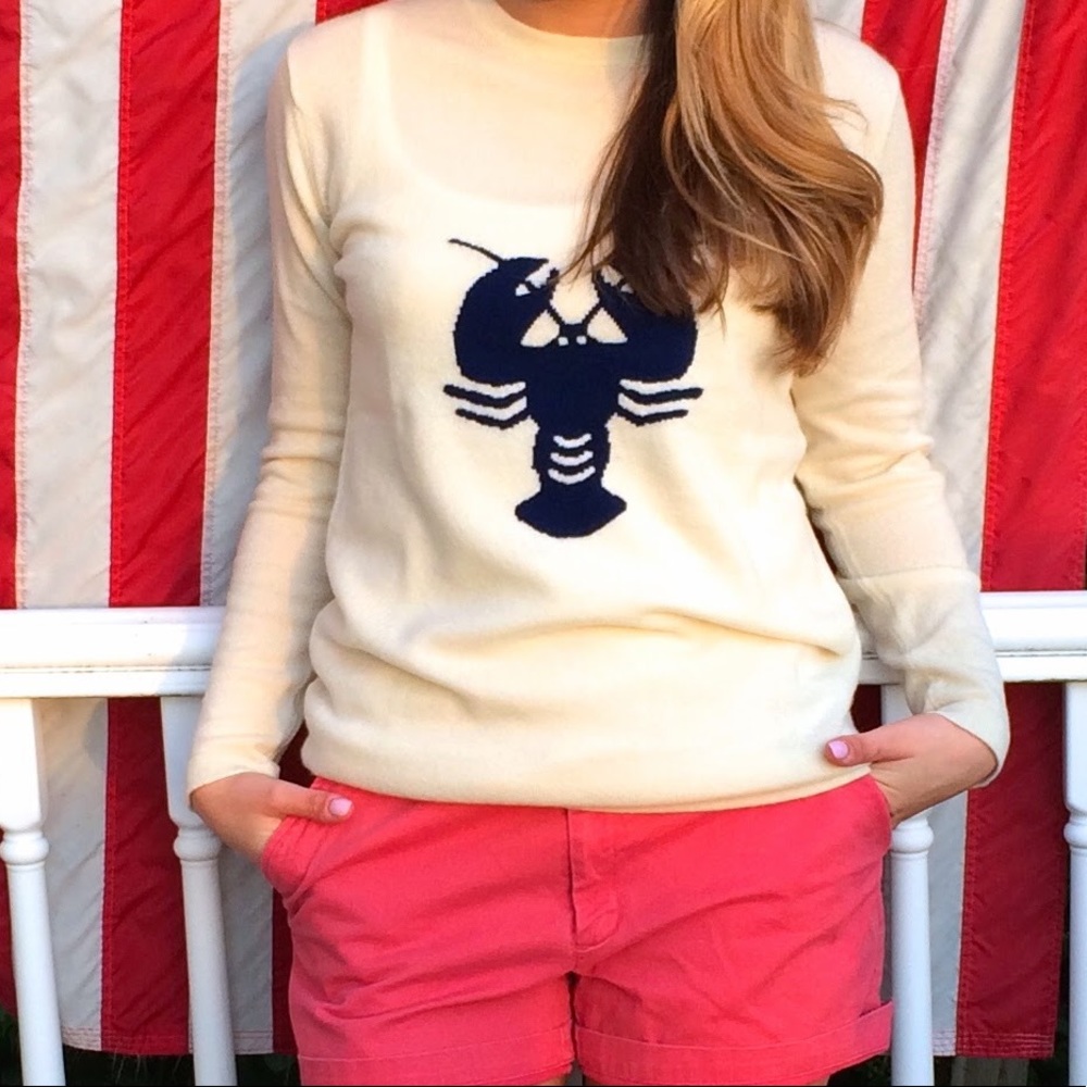 Two Bees Cashmere Sweater with Navy Lobster